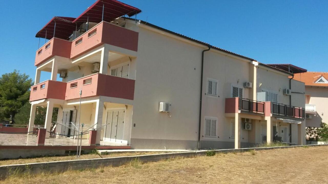 Villa „Drei Palmen“ 스베티필립아이자코브 외부 사진